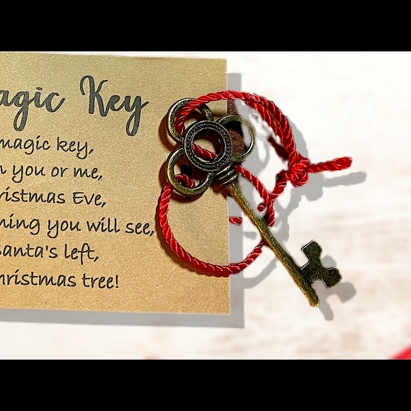 Santas magic key. 
Beautiful bronze key 2” long - Picture 5 of 6